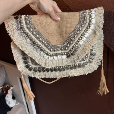 Clutch Beige Leela di Shashi - Decorazioni