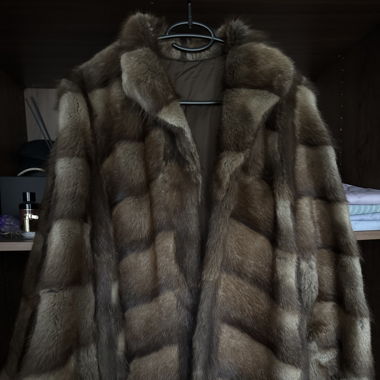 Schöne pelzjacke