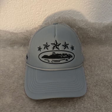 Casquette Corteiz grise