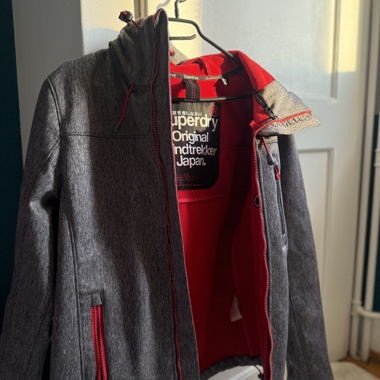 Superdry Jacket – grey melange / red  / city)
