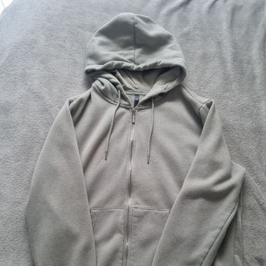 Basic Zip up Pullover