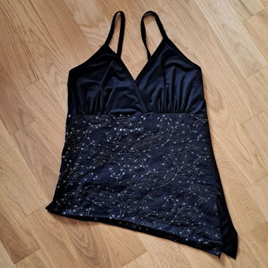 black asymmetrical sequins top