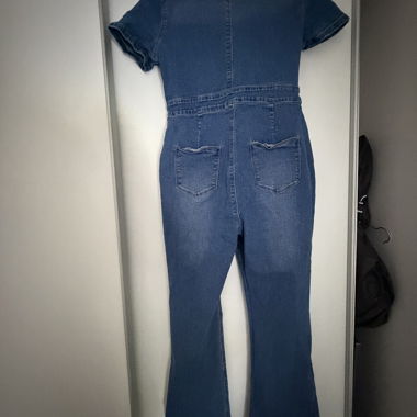 Tuta in jeans con maniche corte