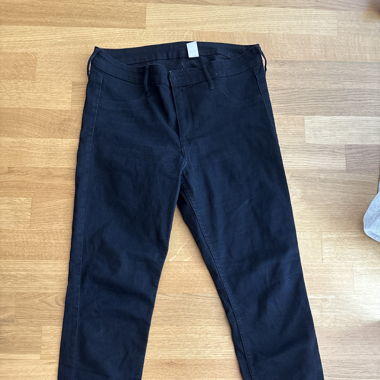 black jeans