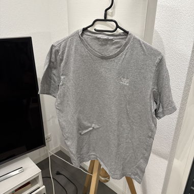 Adidas shirt