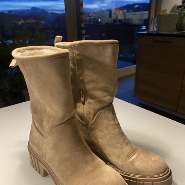 Bottines beiges neuves