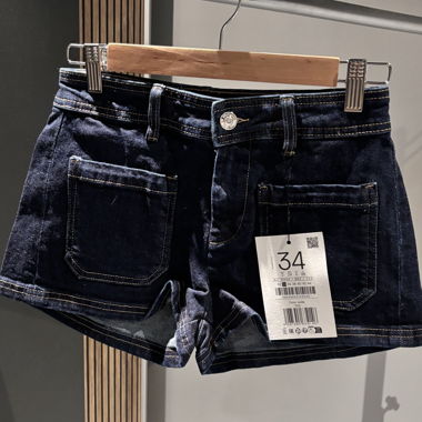 Short in denim Stradivarius