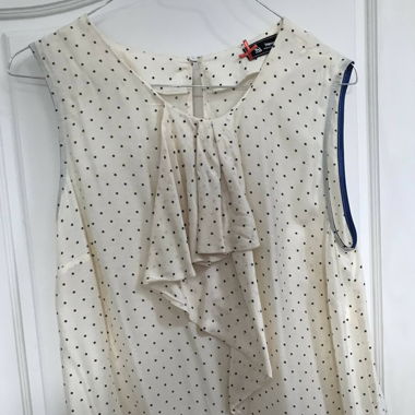 ärmellose Bluse