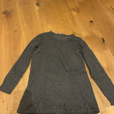 Long-sleeve shirt