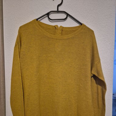 Pull couleur moutarde