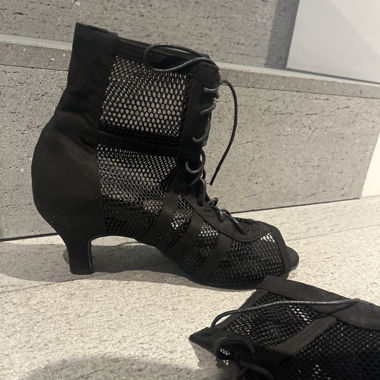 Joheela Tanz High Heels