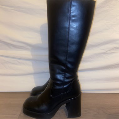 Bottes Noires