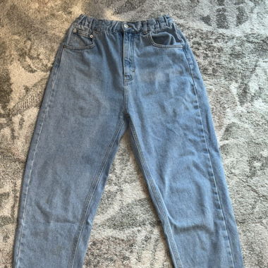 mom jeans