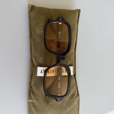 Schwarze Sonnenbrille LEXXOLA