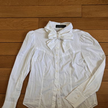 weisse Bluse