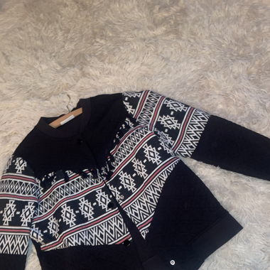 light jacket in black
