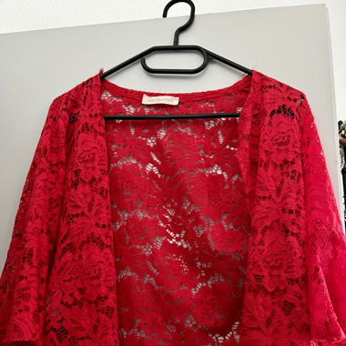 Rot Spitze Cardigan