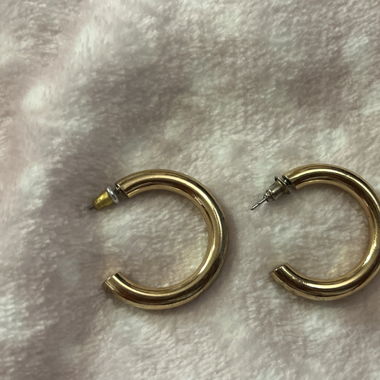 Hoops