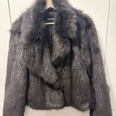 Kunstpelzjacke