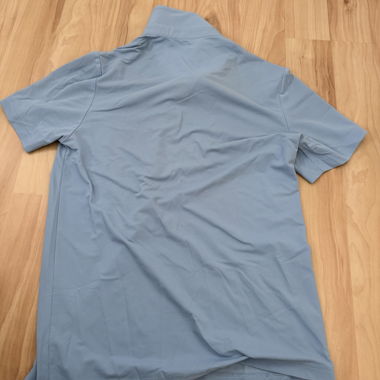 Chemisette de sport bleue