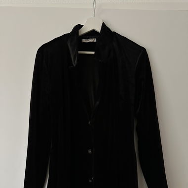 Elegantes Schwarzes Kleid