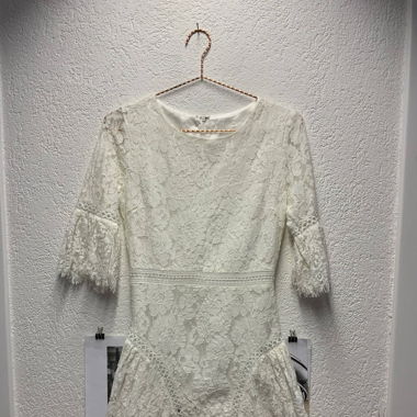 Spitzenkleid