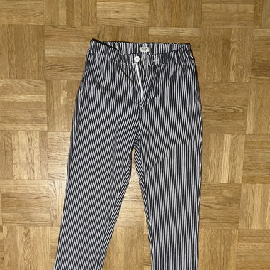 Brandy Melville gestreifte Stoffhose 