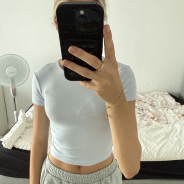 Hellblauer Tanktop