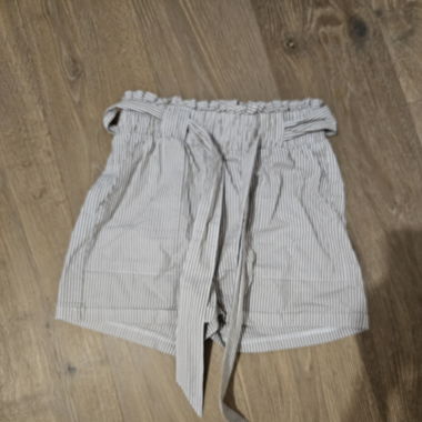 Kurze bequeme sommerhosen