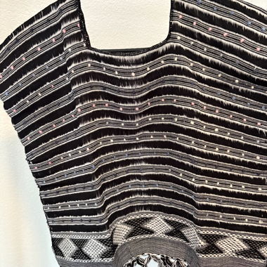 Bluse im mexikanischen Poncho-Stil