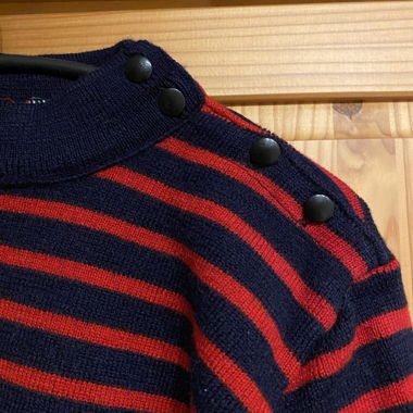 Wool sweater with navy blue and red stripes