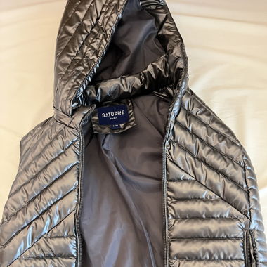 Sleeveless jacket 