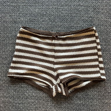Striped knit shorts