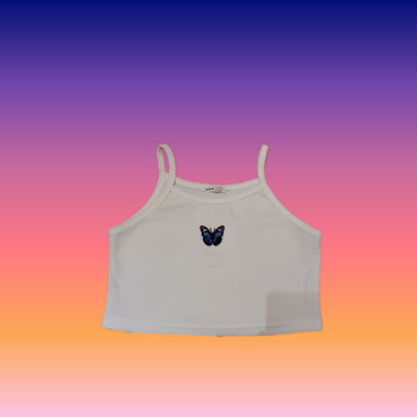 white crop top 🦋
