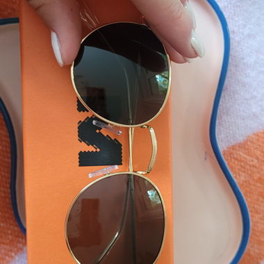 Sonnenbrille