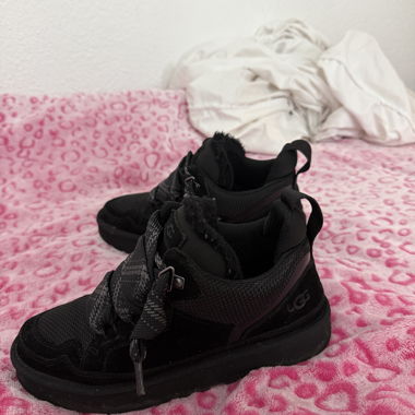 Baskets UGG