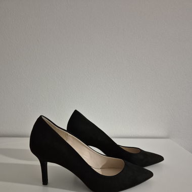High heels Black