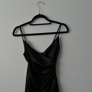 Stretchy silk little black dress