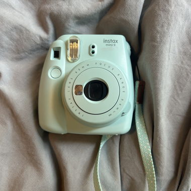 instax mini et 1 paquet de photos