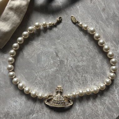 Collana di perle Vivienne Westwood