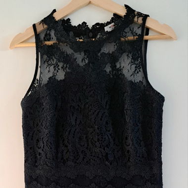 dunkelblaues Spitzenkleid von Morgan Gr. 38