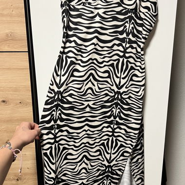 Kleid mit Zebramuster