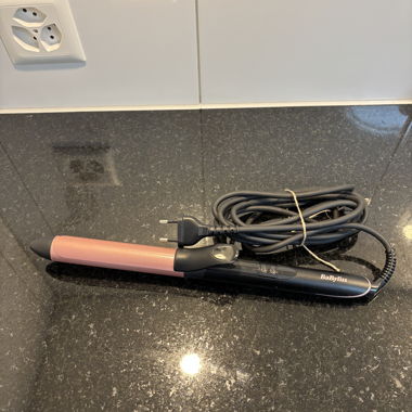 BaByliss curling iron