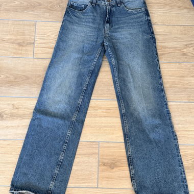 Jean coupe droite Mango 