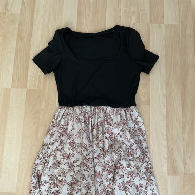 Kleid
