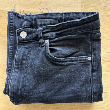 Jeans ZARA a zampa nero