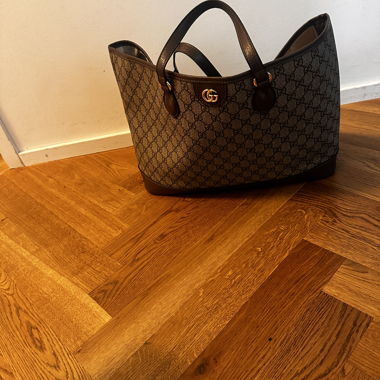 Handtasche neu