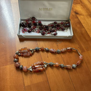 2 necklaces AIROLDI