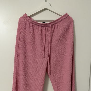 Bershka Sommerhose pink, Gr. L