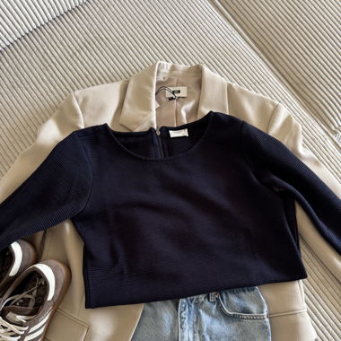 Pull bleu marine - Jacqueline de Young 